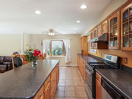 16 Mayfair Rd, Holmdel, Nj 07733 Great House For Rent in Holmdel, NJ (Photo 6 of 10)