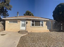 2509 Sheldon St, Clovis, Nm 88101 Comfortable House For Rent in Clovis, NM