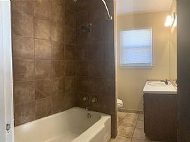 2509 Sheldon St, Clovis, Nm 88101 Comfortable House For Rent in Clovis, NM (Photo 9 of 10)