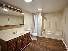 2509 Monte Vista St, Carlsbad, Nm 88220  For Rent in Carlsbad, NM (Photo 3 of 8)