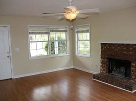 885 Hollins Rd, Auburn, Al 36830 in Auburn, AL (Photo 5 of 8)