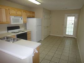 697 Yeager Ln, Auburn, Al 36832 in Auburn, AL (Photo 3 of 7)