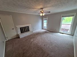 1601 Cobblestone Ct, Montgomery, Al 36117 in Montgomery, AL (Photo 8 of 12)