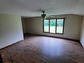 1625 S Bend Ln, Lake View, Ny 14085 House For Rent in Lake View, NY (Photo 9 of 9)