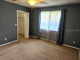 7424 E Bank Dr, Tampa, Fl 33617 in Tampa, FL (Photo 9 of 12)