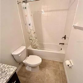 605 52nd Ter N, Saint Petersburg, Fl 33703 in Saint Petersburg, FL (Photo 11 of 12)