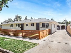 A Beautiful Newly Updated 1 Bedroom, 1 Bath Apartment For Rent  in Fresno, CA