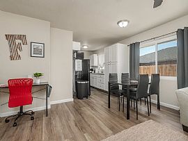 A Beautiful Newly Updated 1 Bedroom, 1 Bath Apartment For Rent  in Fresno, CA (Photo 9 of 12)