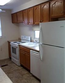 Rent Is $725, and Deposit Is Also $725. in Topeka, KS (Photo 11 of 11)