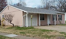 Rent Is $725, and Deposit Is Also $725. in Topeka, KS (Photo 2 of 11)