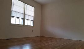 Rent Is $725, and Deposit Is Also $725. in Topeka, KS (Photo 7 of 11)