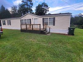 10 Old Sandfort Rd, Phenix City, Al 36869 in Phenix City, AL