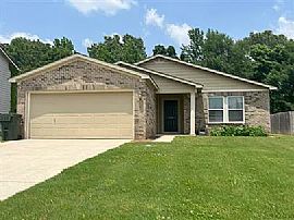 179 Bermuda Lakes Dr, Meridianville, Al 35759 in Meridianville, AL