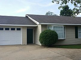 2118 Hamilton Pl S, Opelika, Al 36801 in Opelika, AL