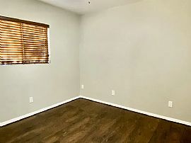 231 W 28th St, Tucson, Az 85713 in South Tucson, AZ (Photo 11 of 12)