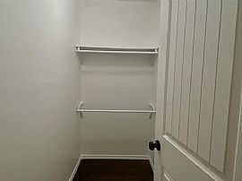 231 W 28th St, Tucson, Az 85713 in South Tucson, AZ (Photo 7 of 12)