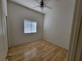 13805 W Canyon Creek Dr, Surprise, Az 85374 in Surprise, AZ (Photo 8 of 12)