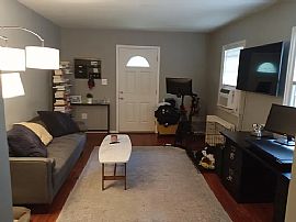 5313 Willard Ave, Chevy Chase, Md 20815 in Chevy Chase, MD (Photo 4 of 12)