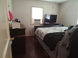 5313 Willard Ave, Chevy Chase, Md 20815 in Chevy Chase, MD (Photo 5 of 12)