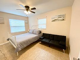 236 Emerald Ln, Largo, Fl 33771 in Largo, FL (Photo 11 of 12)