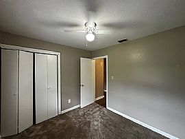 1730 Atkamire Dr, Tallahassee, Fl 32304 in Tallahassee, FL (Photo 6 of 12)