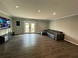 33 Open Gate Ct, Nottingham, Md 21236 in Nottingham, MD (Photo 2 of 12)