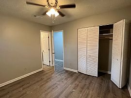 116 Kingswood Dr, Prattville, Al 36067 in Prattville, AL (Photo 8 of 11)