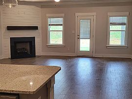 141 Rugby Dr, Madison, Al 35758 in Madison, AL (Photo 3 of 12)