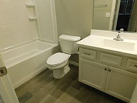 2833 E Hidalgo Ave, Phoenix, Az 85040 in Phoenix, AZ (Photo 11 of 11)