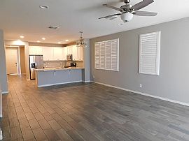 2833 E Hidalgo Ave, Phoenix, Az 85040 in Phoenix, AZ (Photo 3 of 11)