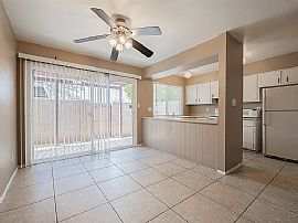 804 S Hacienda Dr, Apt B, Tempe, Az 85281 in Tempe, AZ (Photo 3 of 10)