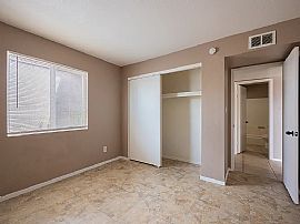 804 S Hacienda Dr, Apt B, Tempe, Az 85281 in Tempe, AZ (Photo 7 of 10)