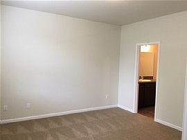 Comfortable 1,497 Sqft 3 Bd, 2 Ba For All Your Needs. in Woodland, WA (Photo 5 of 9)