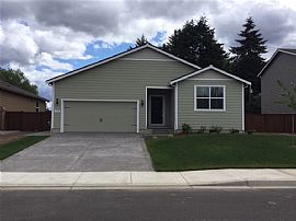 Comfortable 1,497 Sqft 3 Bd, 2 Ba For All Your Needs. in Woodland, WA