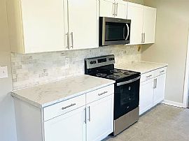 301 Eagerton Rd, Montgomery, Al 36116 in Montgomery, AL (Photo 3 of 10)