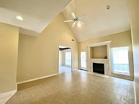 6975 Wedgewood Ct, Daphne, Al 36526 in Daphne, AL (Photo 2 of 12)