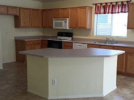 16607 N 19th St, Phoenix, Az 85022 in Phoenix, AZ (Photo 2 of 12)