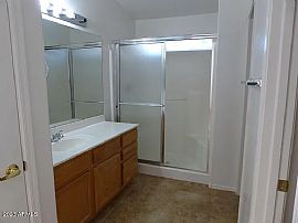 16607 N 19th St, Phoenix, Az 85022 in Phoenix, AZ (Photo 5 of 12)