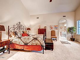 3437 E Equestrian Trl, Phoenix, Az 85044 in Phoenix, AZ (Photo 4 of 11)