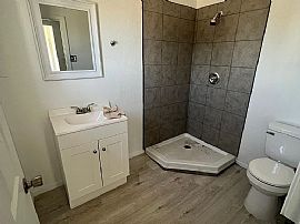 539 S 2nd Ave, # 2, Yuma, Az 85364 in Yuma, AZ (Photo 6 of 6)