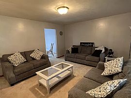 1204 Philip St, Morgantown, Wv 26501 in Morgantown, WV (Photo 10 of 12)