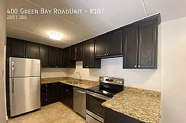 Glencoe Condominiums, Apt 107, 400 Green Bay Rd, Glencoe, Il 60 in Glencoe, IL (Photo 2 of 9)