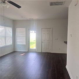 4039 Fields Run, Pike Road, Al 36064  Comfortable House For Ren in Pike Road, AL (Photo 4 of 8)