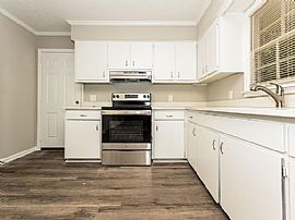 1716 Sandfort Rd, Phenix City, Al 36869  Lovely House For Rent in Phenix City, AL (Photo 5 of 12)