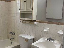 3225 Durham Dr, Montgomery, Al 36109  Unique House For Rent in Montgomery, AL (Photo 11 of 11)