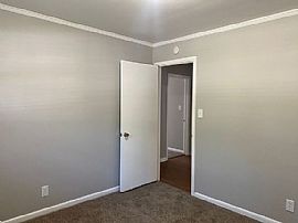 3225 Durham Dr, Montgomery, Al 36109  Unique House For Rent in Montgomery, AL (Photo 7 of 11)