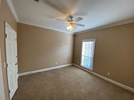 30108 Loblolly Cir, Spanish Fort, Al 36527  Peaceful House in Spanish Fort, AL (Photo 10 of 12)