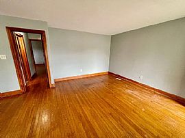 416 S Houston St, Athens, Al 35611 Available For Rent in Athens, AL (Photo 3 of 9)