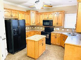 311 N 4th St, Opelika, Al 36801  Available For Rent in Opelika, AL (Photo 4 of 4)