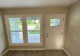 2263 Norwood Dr Nw, Huntsville, Al 35810 in Huntsville, AL (Photo 4 of 12)